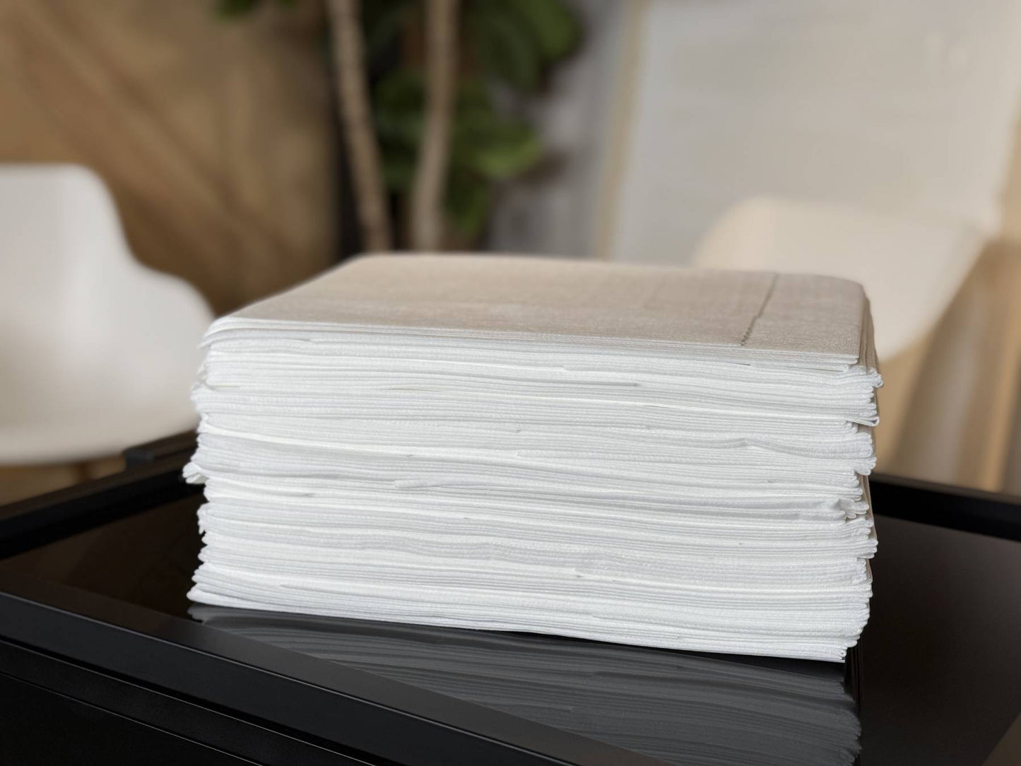 Polyguardz Multi-Purpose Disposable Sheets 78" x 40" - 80 cnt Pack